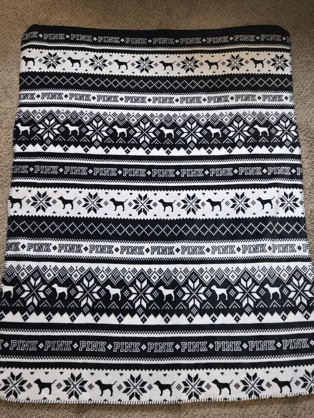 PINK Victoria's Secret Black & White Nordic Dog Knit Throw Blanket